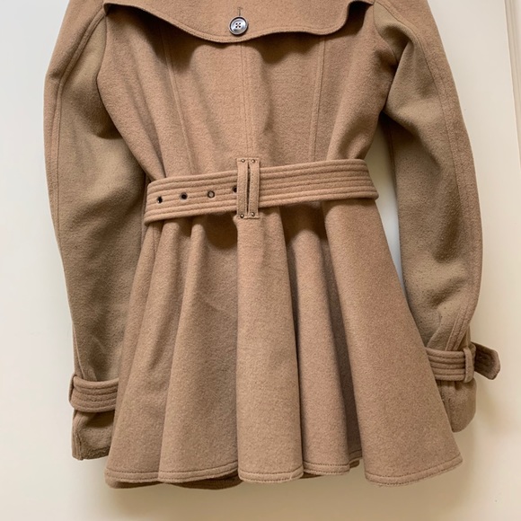 BCBGMAXAZRIA Coat - Picture 6 of 7